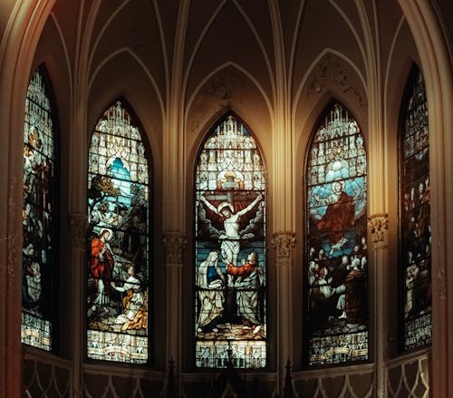 Fotobanka s bezplatnými fotkami na tému farebné sklo, interiér, katolík