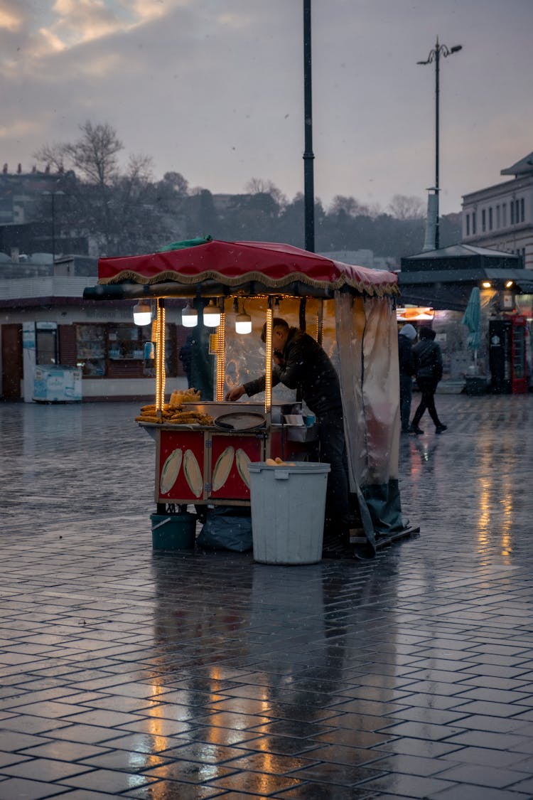 Street Vendor On Rainy Street Of Istanbul