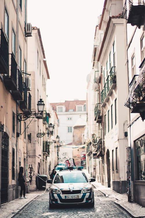 Foto d'estoc gratuïta de a l'aire lliure, arquitectura, carrer