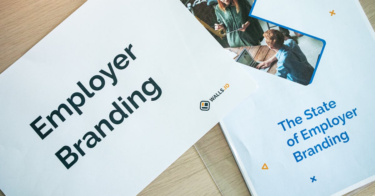 Rahasia Souvenir Korporat yang Pasti Dipakai Karyawan & Klien: Tingkatkan Branding & Apresiasi!