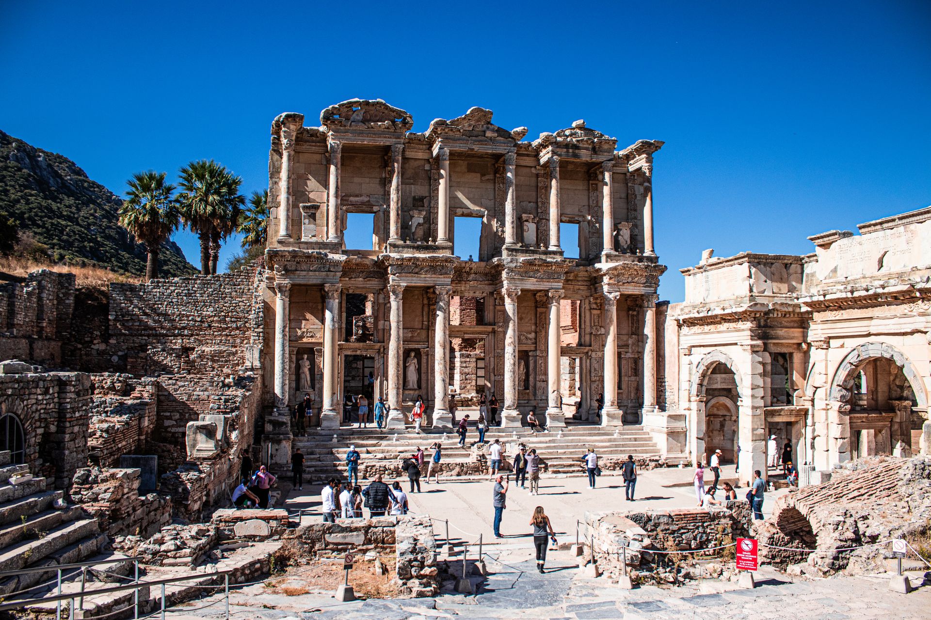 Library of Celsus, Ephesus