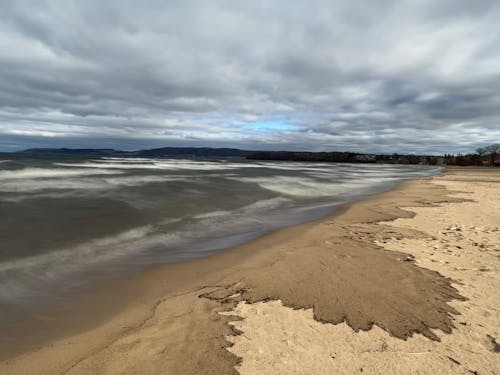 Бесплатное стоковое фото с берег, высокий угол обзора, море