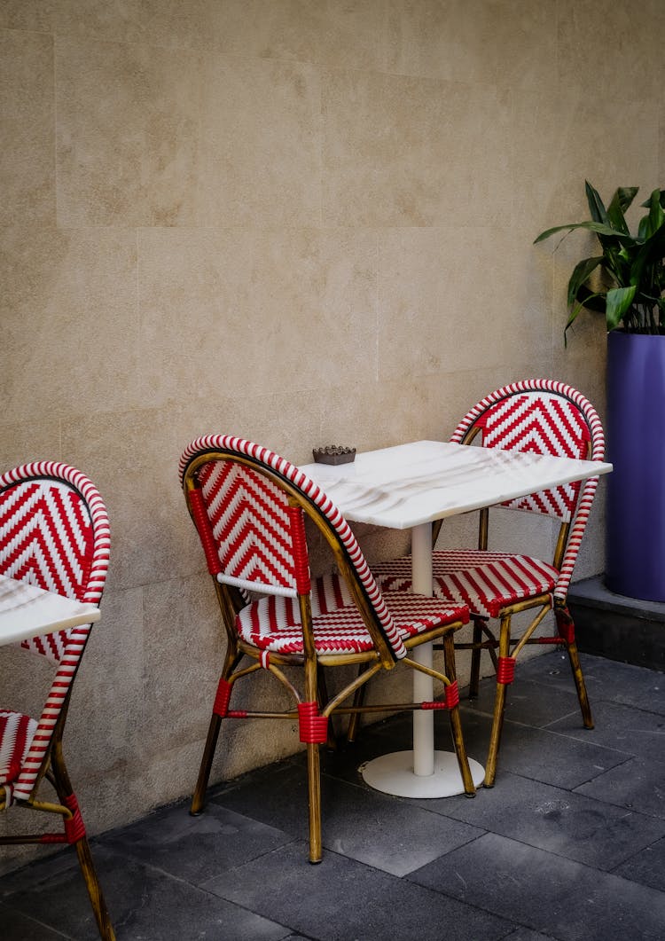 Table And Chairs In A Restaurant 