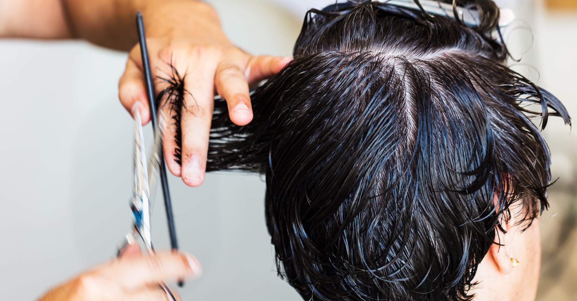 Coupe courte dégradée femme : à qui ça va et comment l’entretenir
