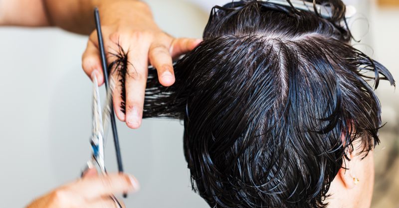 Coupe courte dégradée femme : à qui ça va et comment l’entretenir