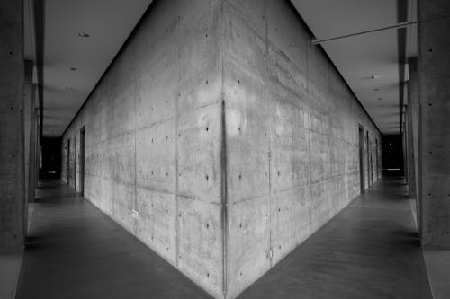 Darmowe zdjęcie z galerii z beton, czarno-biały, kąt
