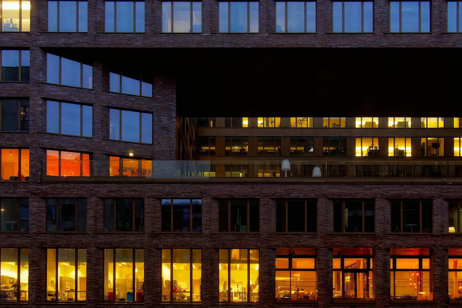 Lights in Offices in Building