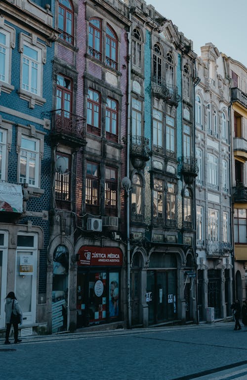 Photo of a City Street 