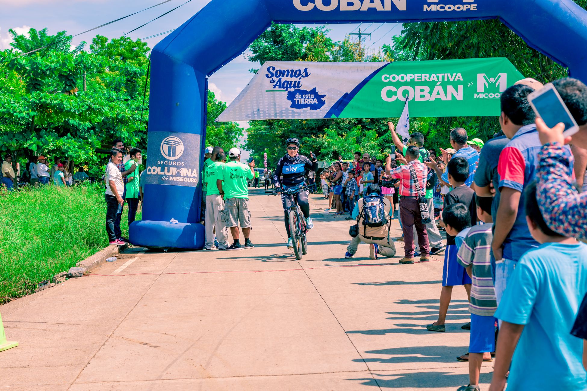 Oud-topsporters verlenen glans aan jubileumtriatlon in Oud Gastel