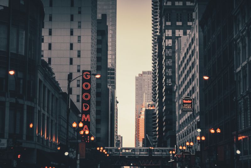 Downtown Chicago skyline at sunset with the Willis Tower