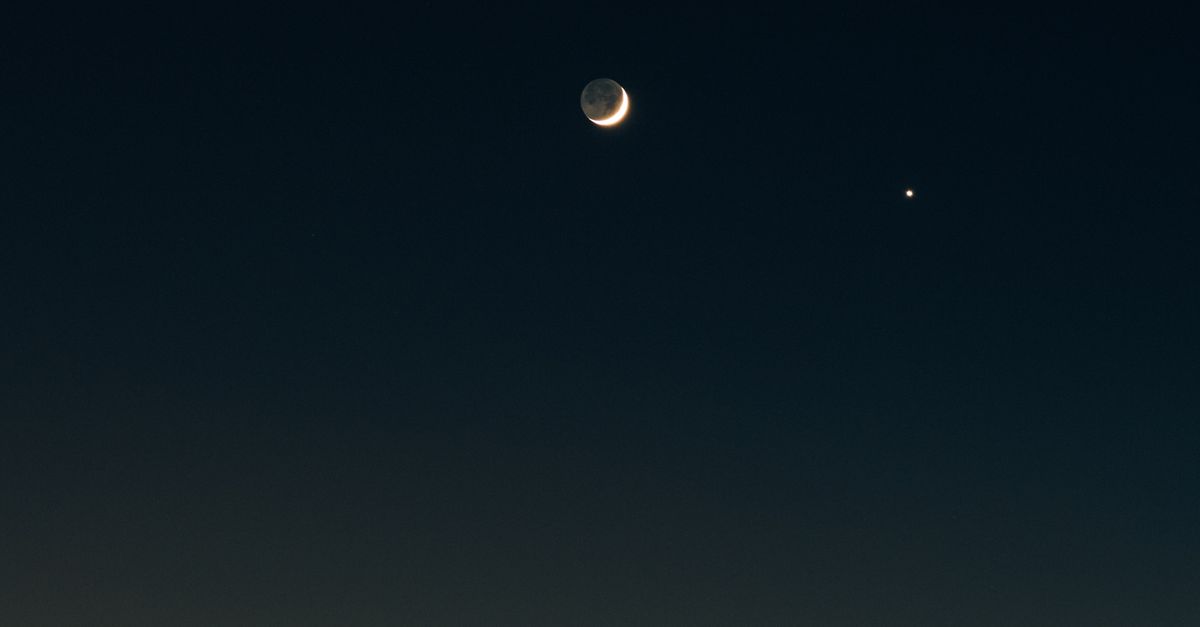 La luna llena de septiembre y Saturno: la mejor noche para observar el cielo juntos La luna llena de septiembre y Saturno: la mejor noche para observar el cielo juntos
