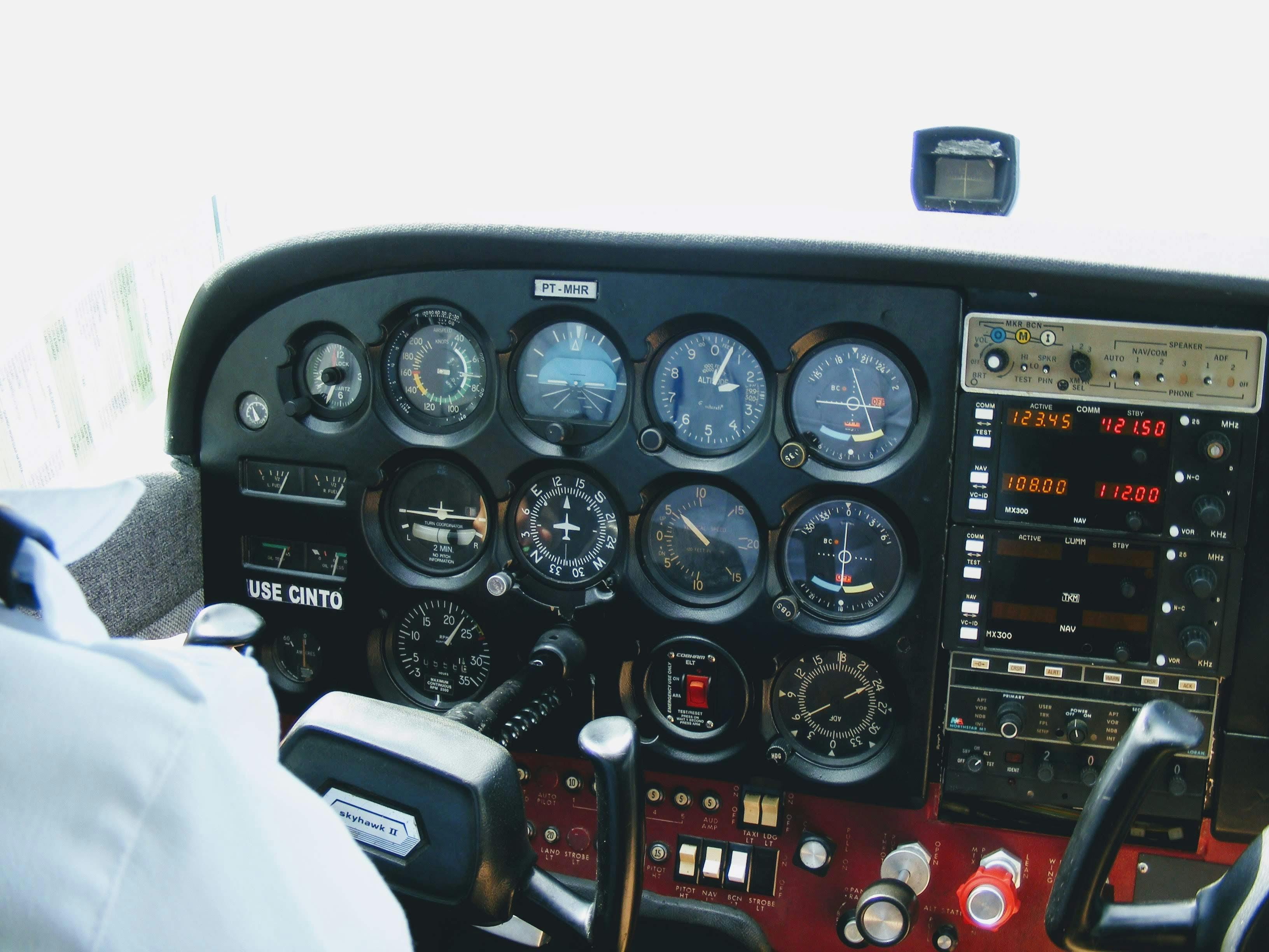 Electronic Cockpit Photos, Download The BEST Free Electronic Cockpit ...