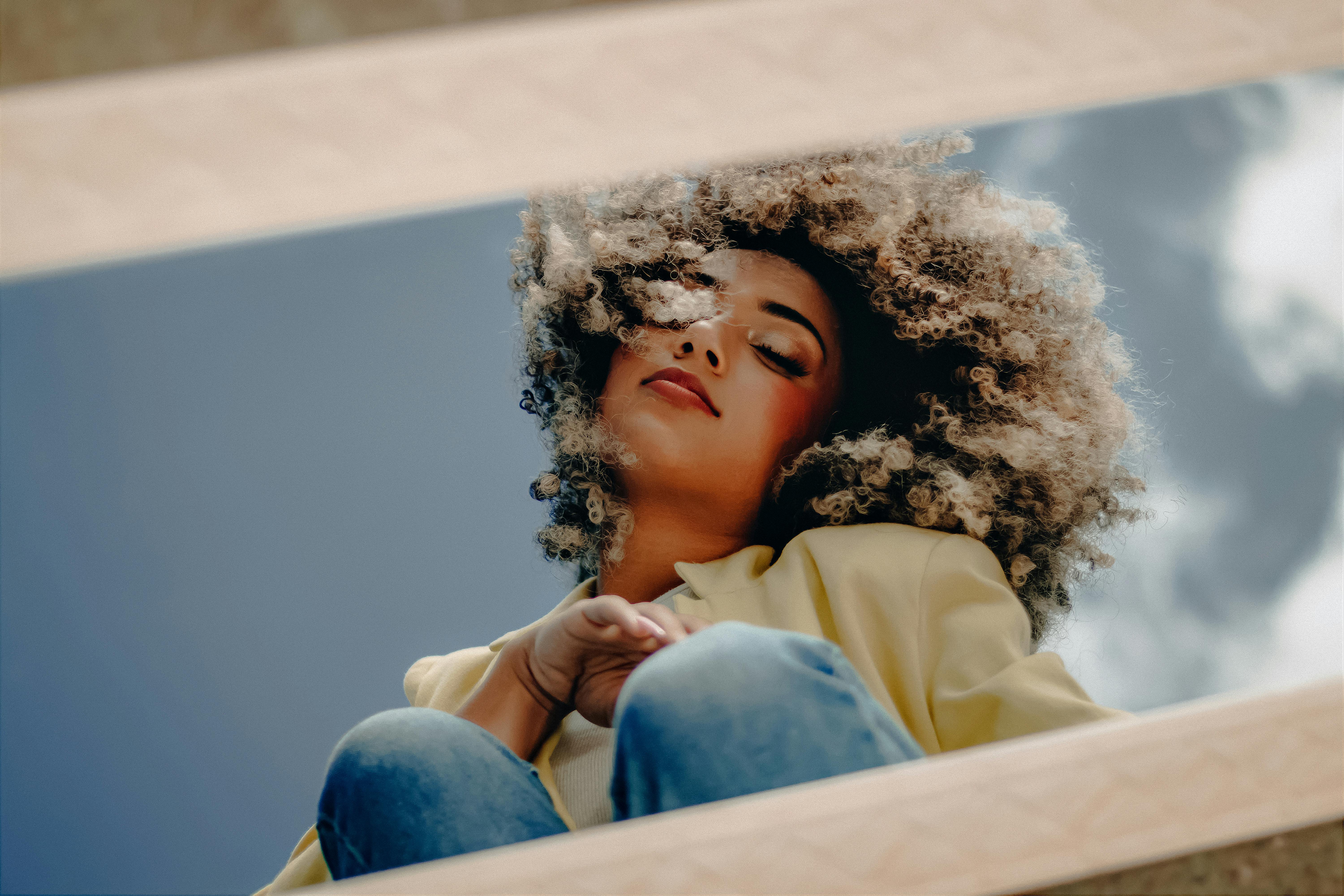10 Ways Low Self Confidence Is Killing You