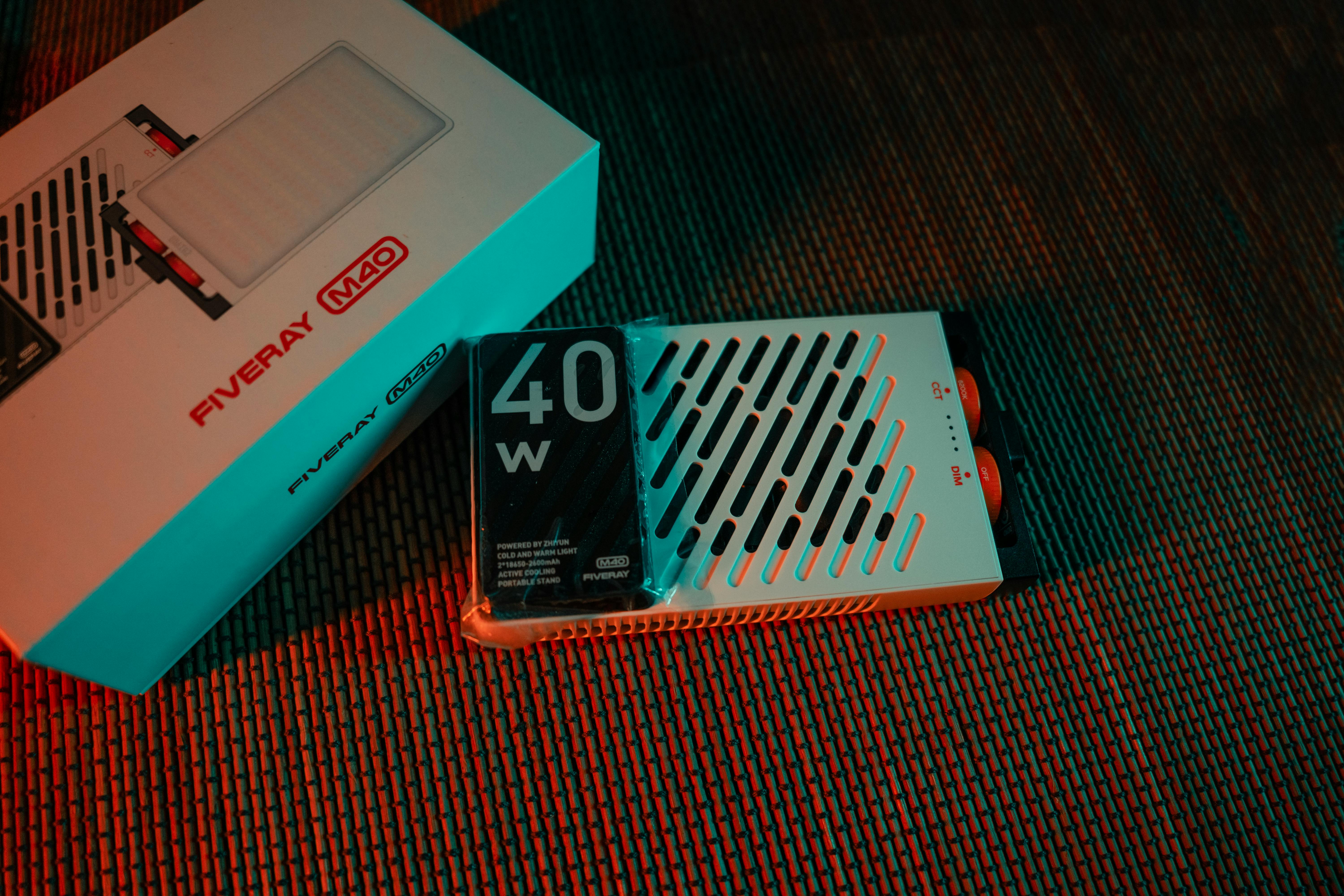 Ingyenes stockfotó 40 watt, 40w, dobozos csomagolás témában Stockfotó