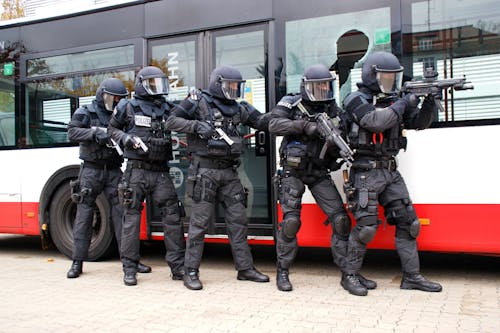 バス, ユニフォーム, 武器の無料の写真素材