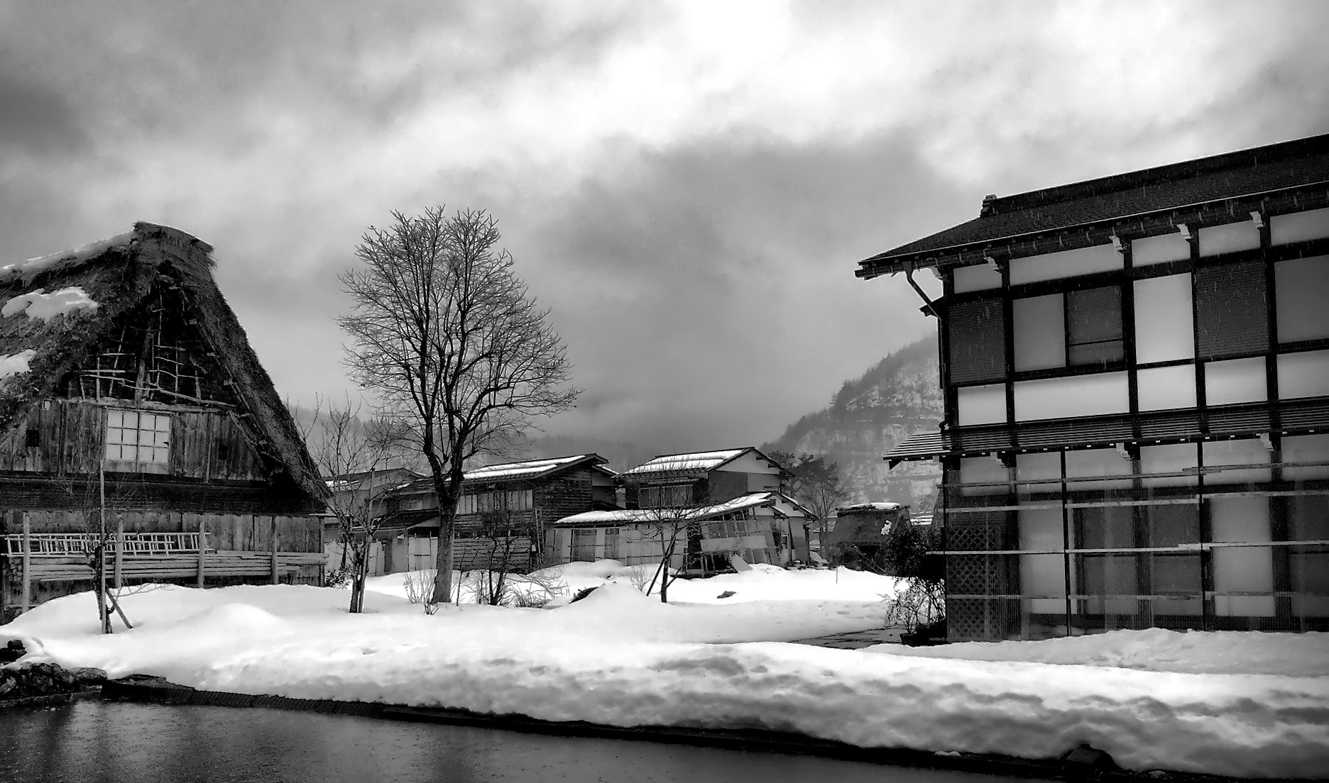 Desa Tradisional Shirakawa-go Jepang: Permata Tersembunyi yang Wajib Dikunjungi!