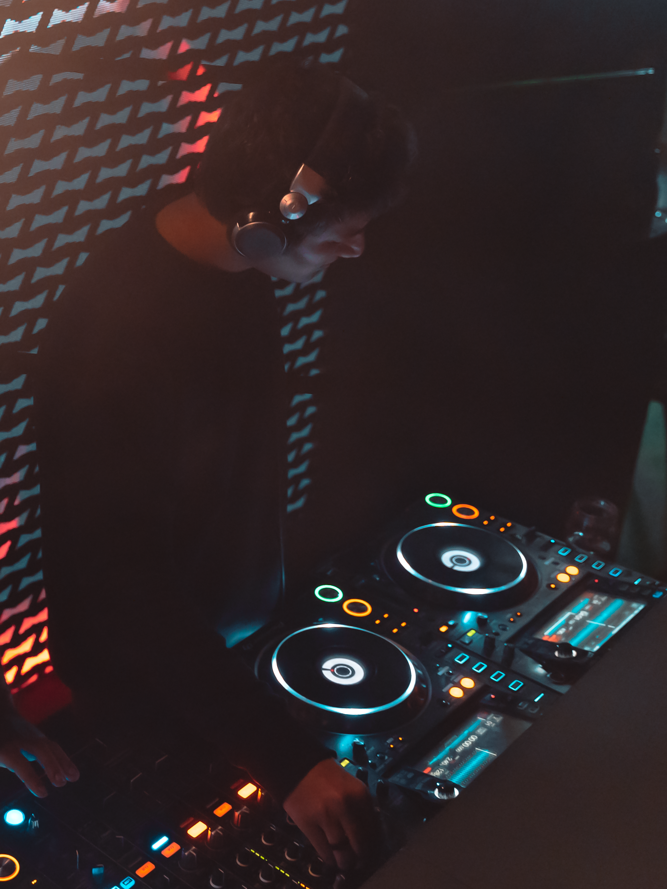 DJ Chetas