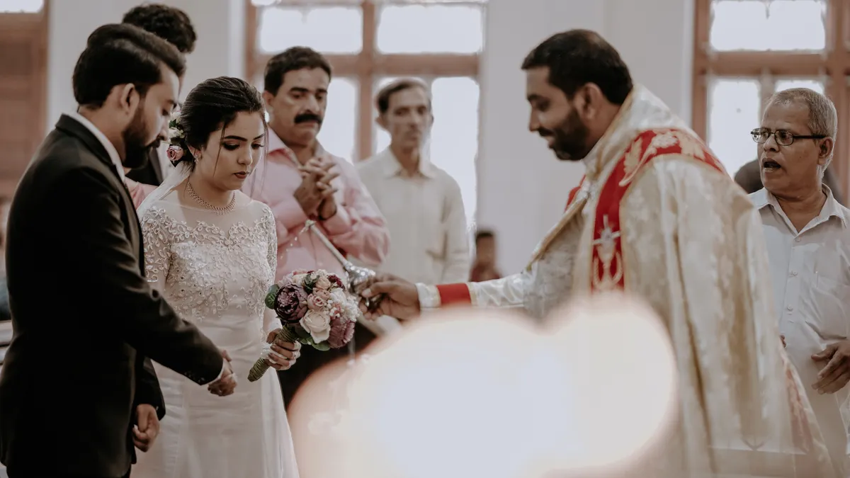 How to Start a Wedding Blog: A Step-by-Step Guide for Beginners