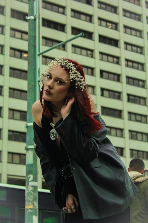 Fotos de stock gratuitas de cabello rojo, ciudad, ciudades
