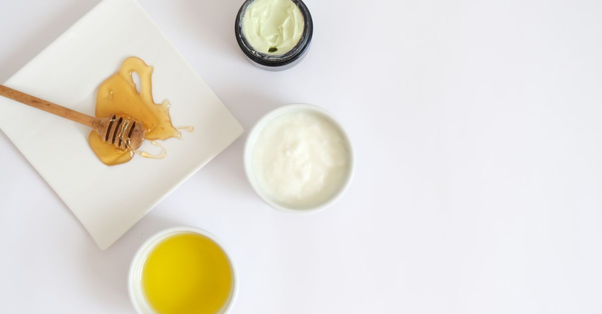 Reading a Lipstick Label: The Six Ingredients We Refuse