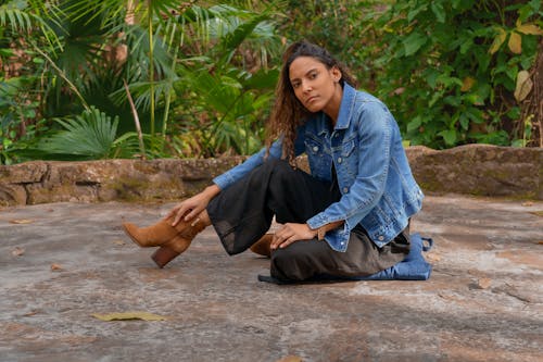 Fotobanka s bezplatnými fotkami na tému bunda, denim, móda