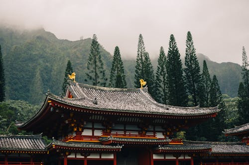 Byodo-In Temple on Oahu Island in Valley of the Temples Memorial Park, Hawaii 