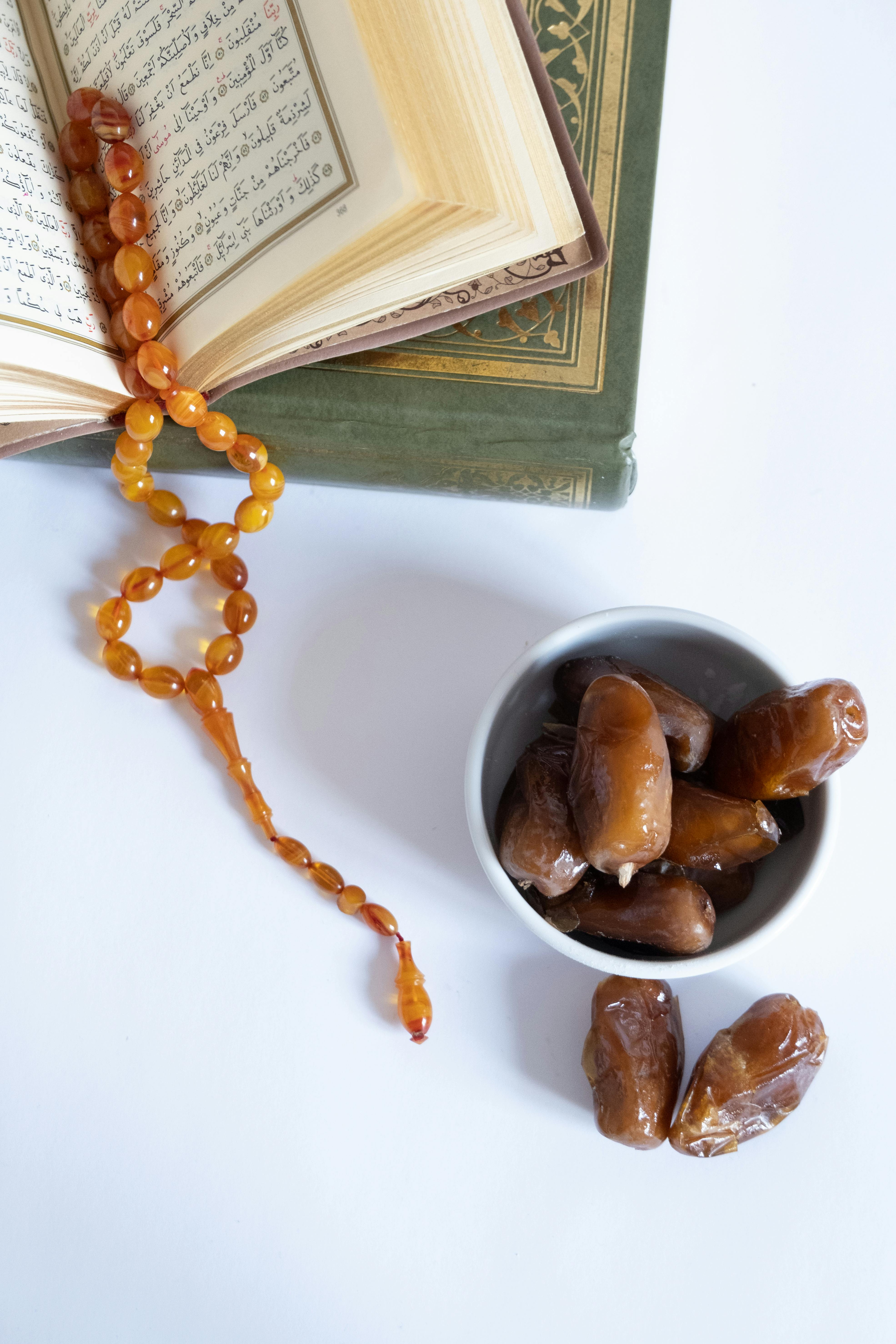 A Tribute to ‌Motherhood in the Month of Ramadan