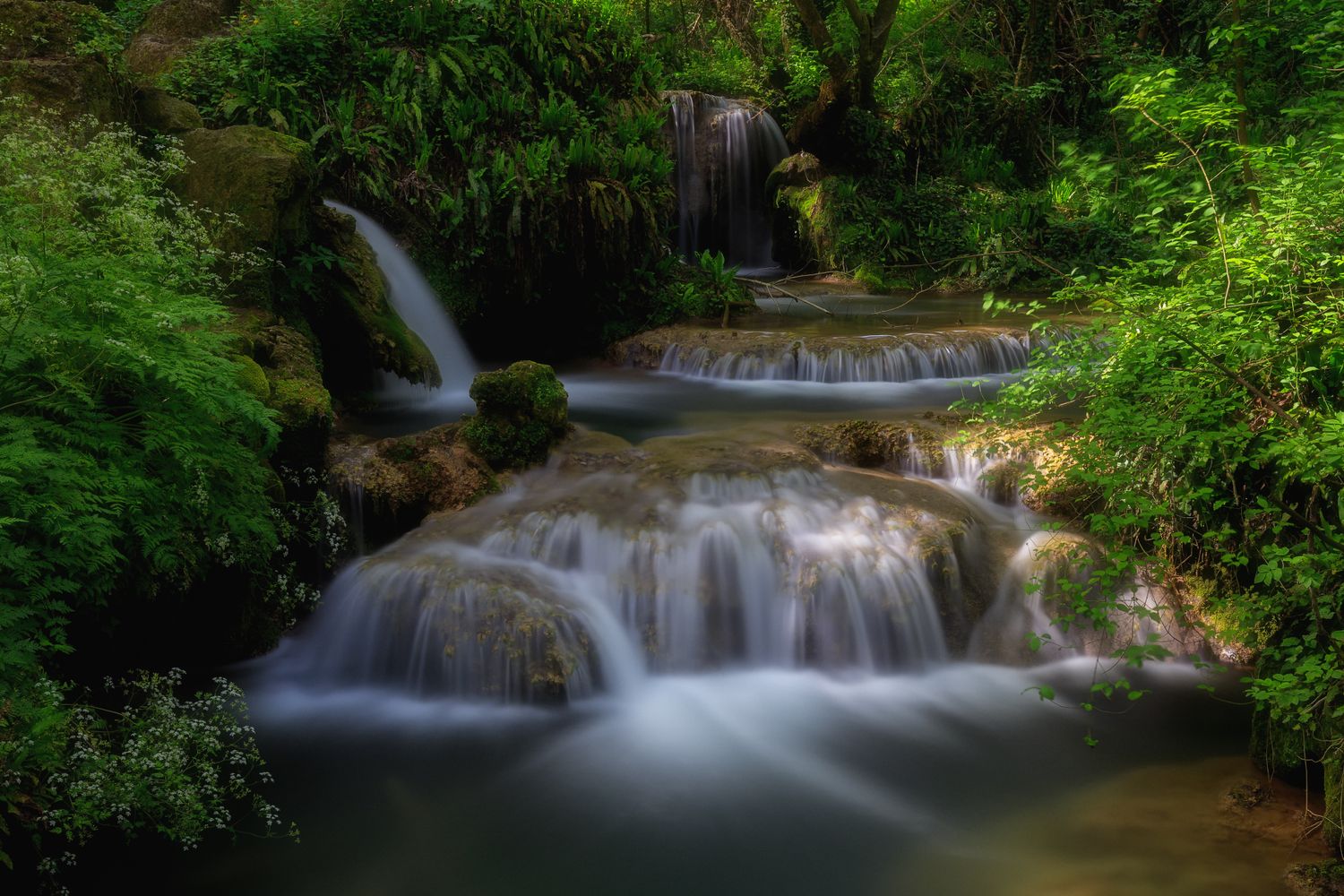 Waterfalls Photos, Download The BEST Free Waterfalls Stock Photos & HD ...