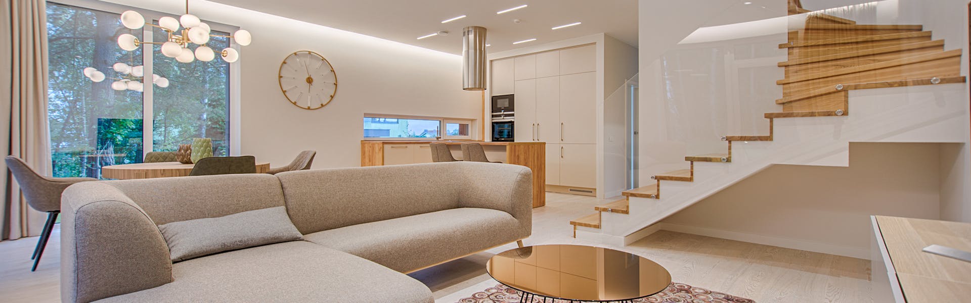 Huis verkopen Rotterdam met professionele verkoopmakelaar diensten