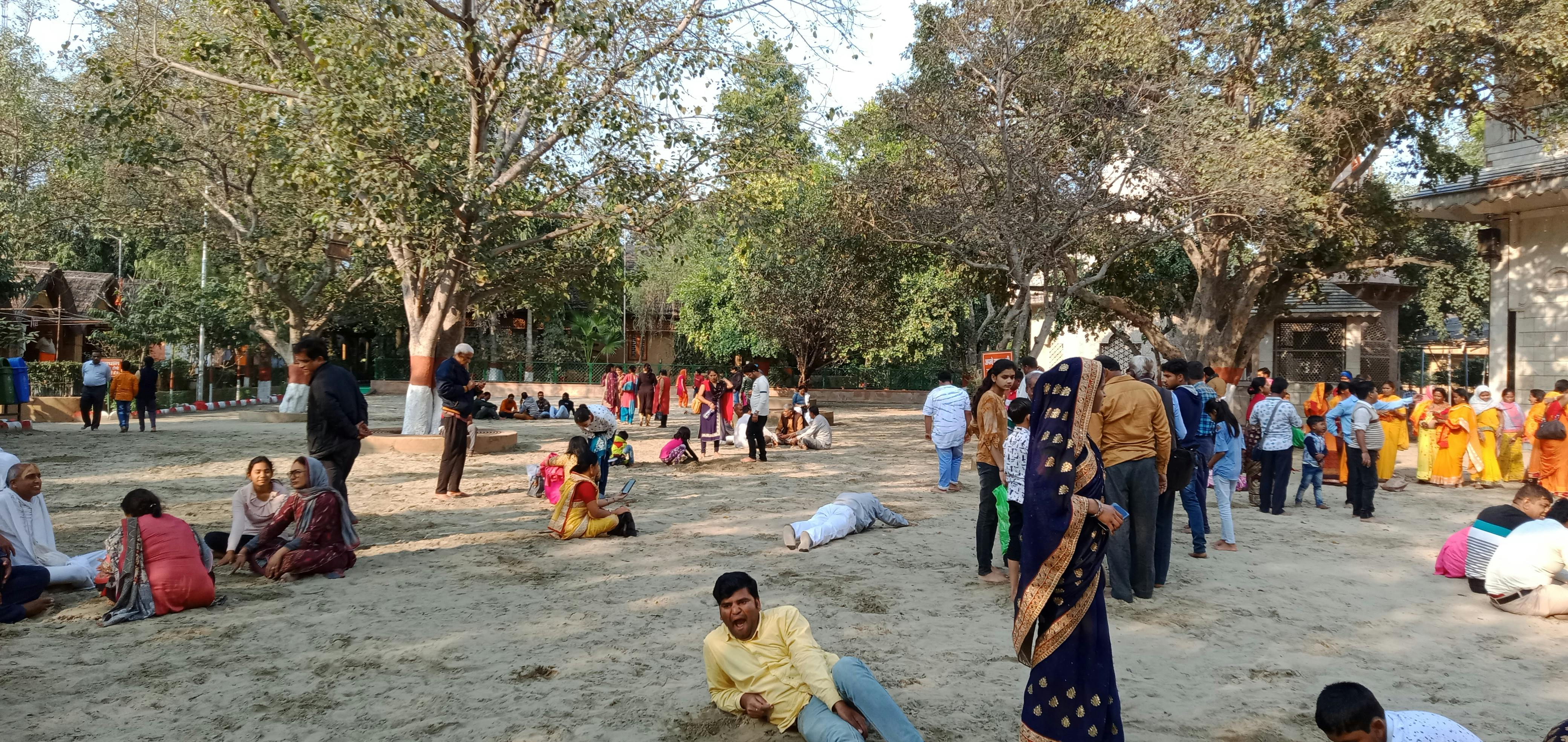 AI Bukan Sihir: Memahami Cara Kerja 'Otak' ChatGPT dan Midjourney (Penjelasan untuk Manusia Biasa)