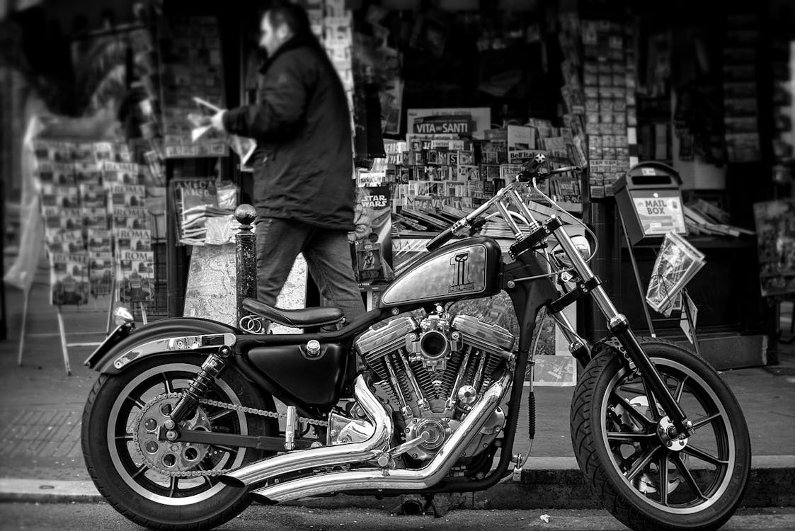 Free Grayscale Photo of a Cruiser Motorcycle Stock Photo