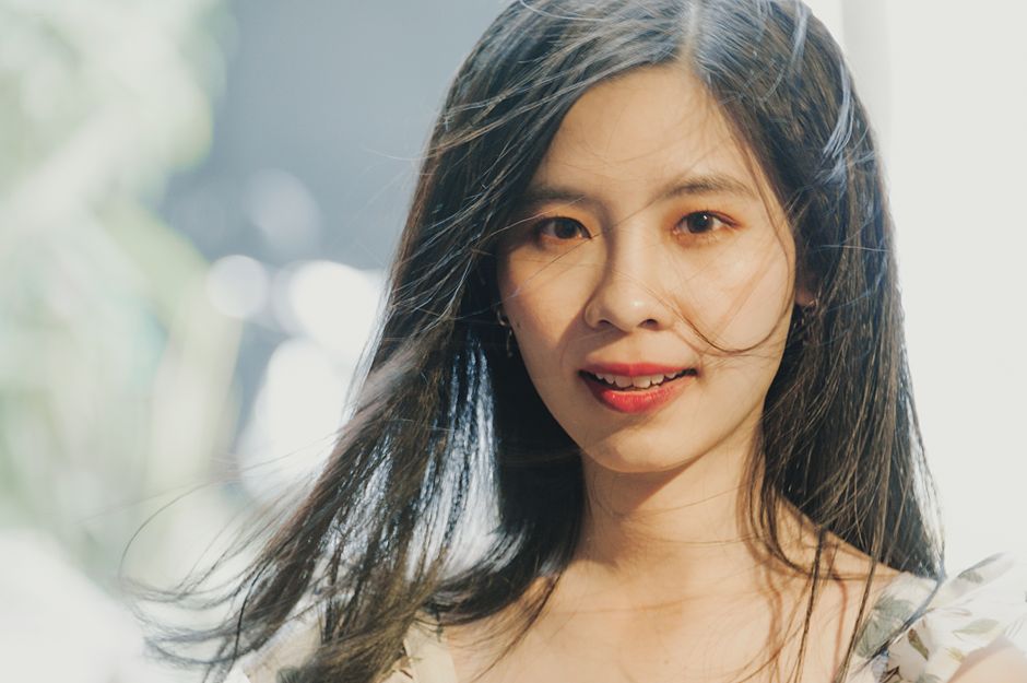 Trang điểm cho người mới đi làm Hà Nội — Tự tin hàng ngày