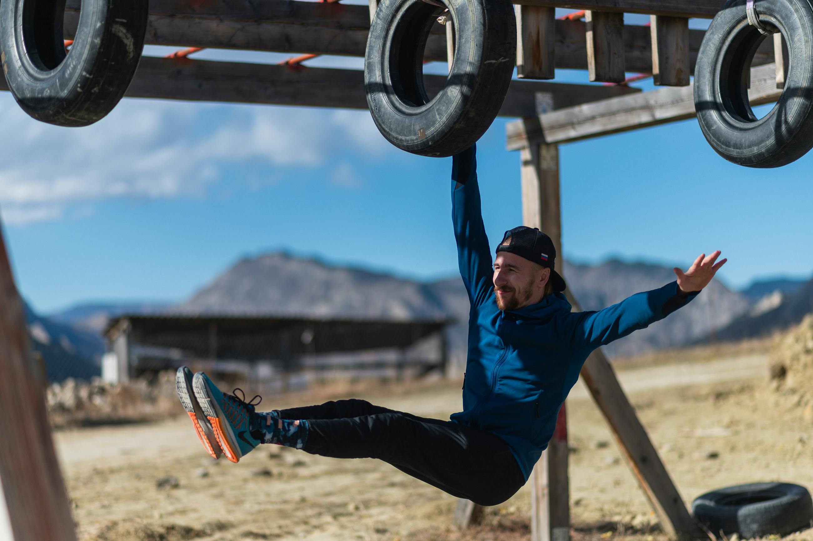 outdoor fitness stations — Photo by Dmitrii Eremin on Pexels