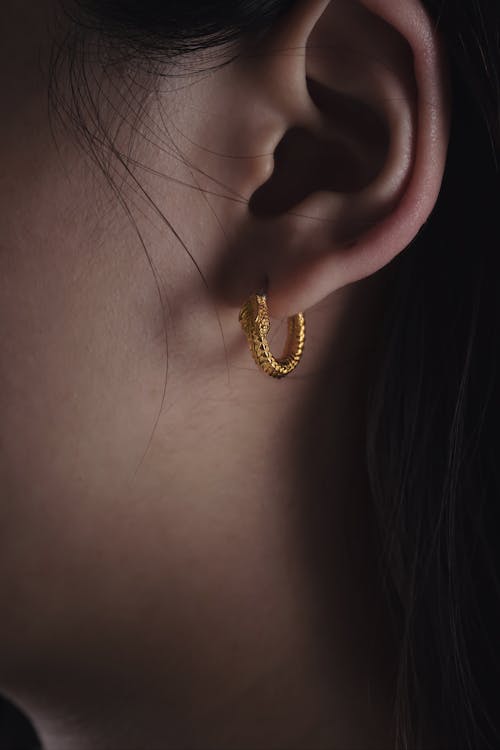 Golden Earring in Ear
