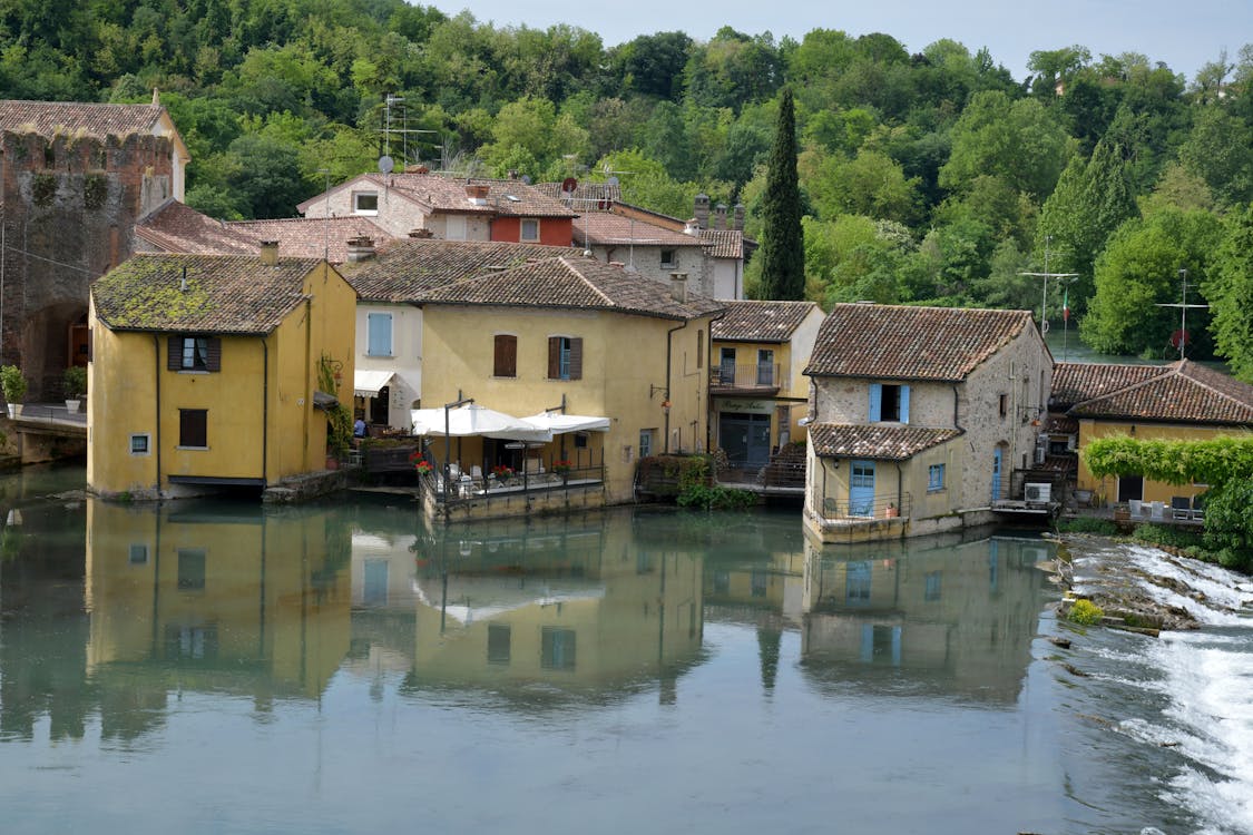 Free stock photo of houses