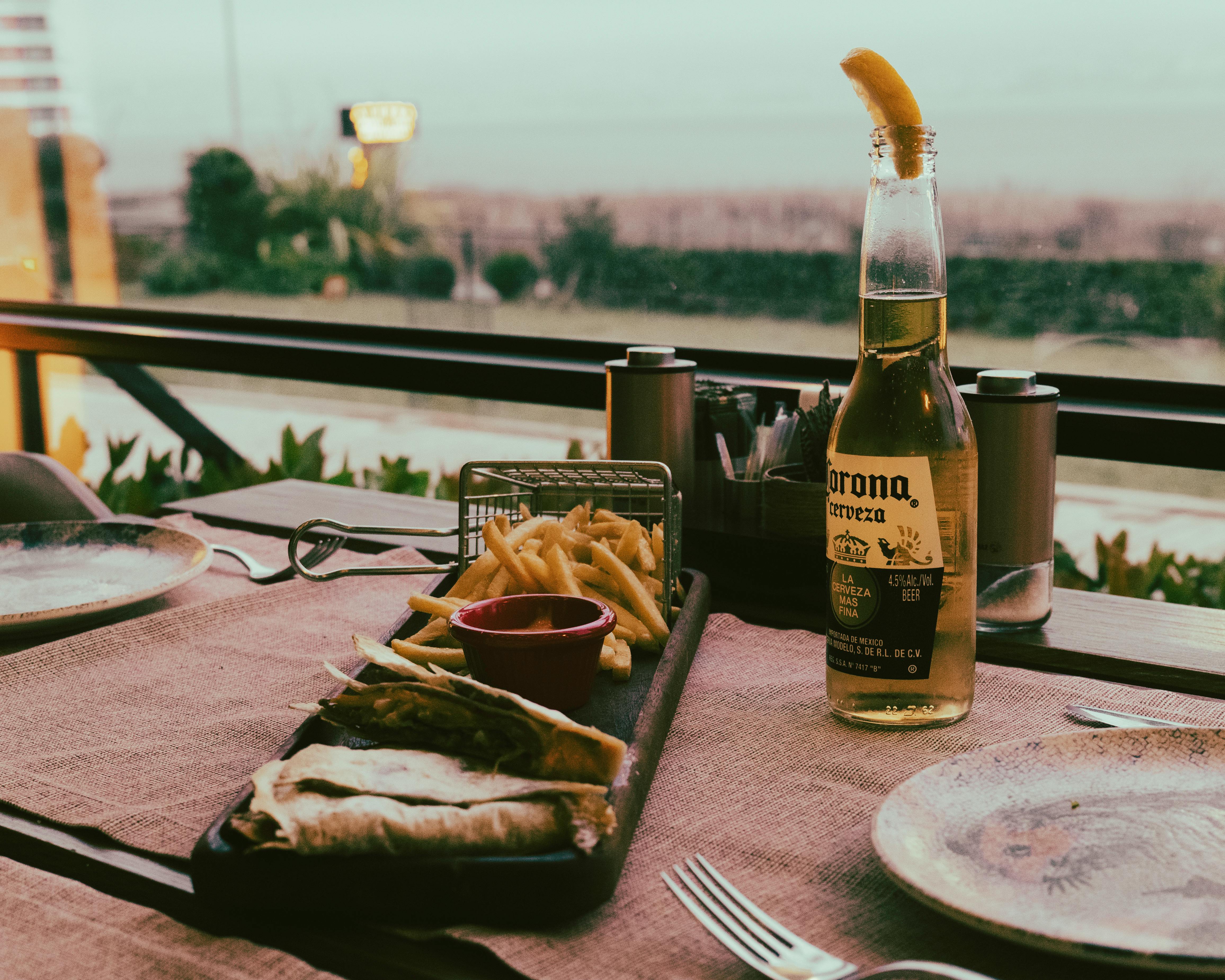 New Edina sports bar from Nolo’s owners bets on a summer opener — Photo by Ayberk Mirza on Pexels