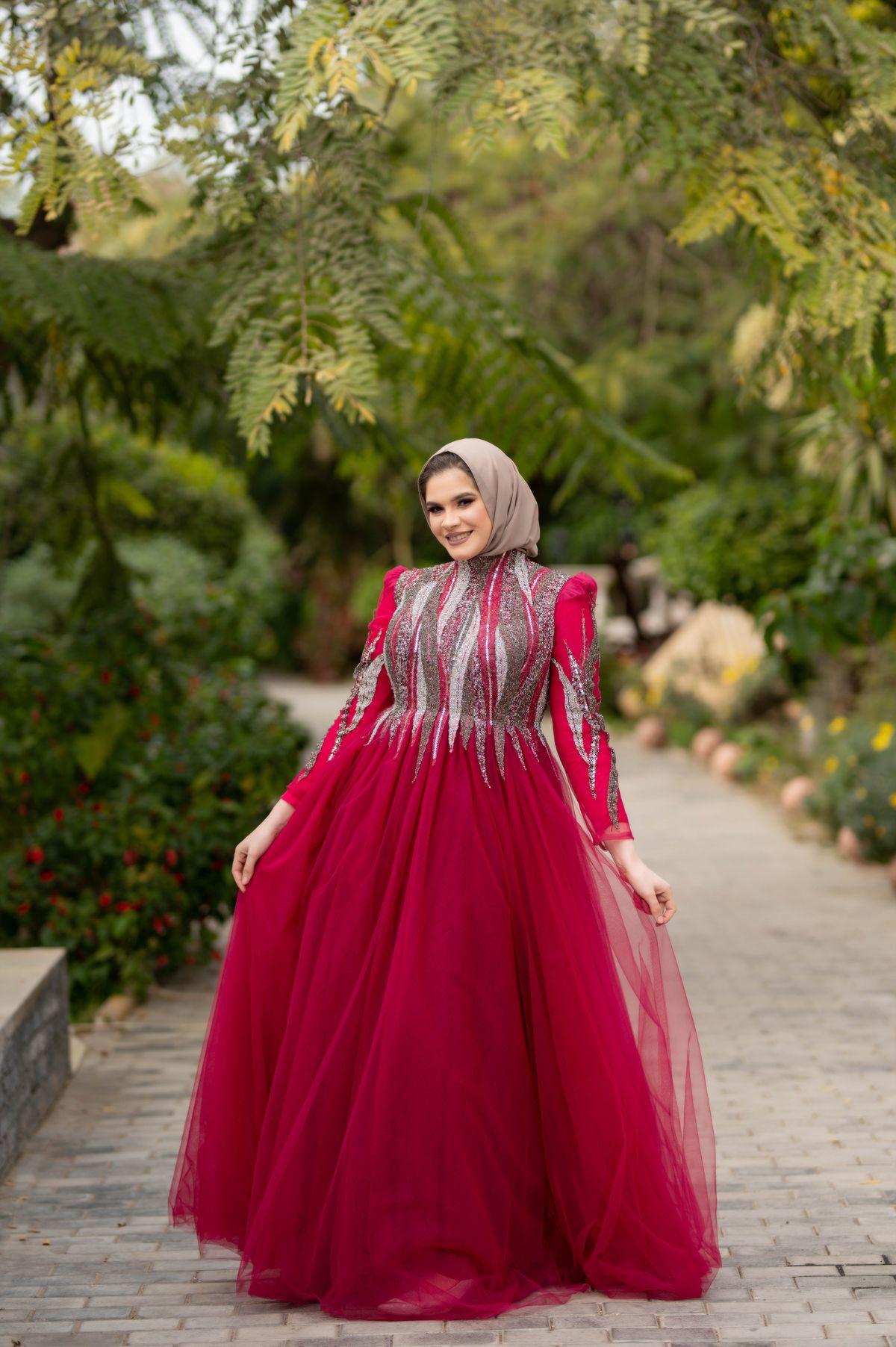 فستان سهرة تول