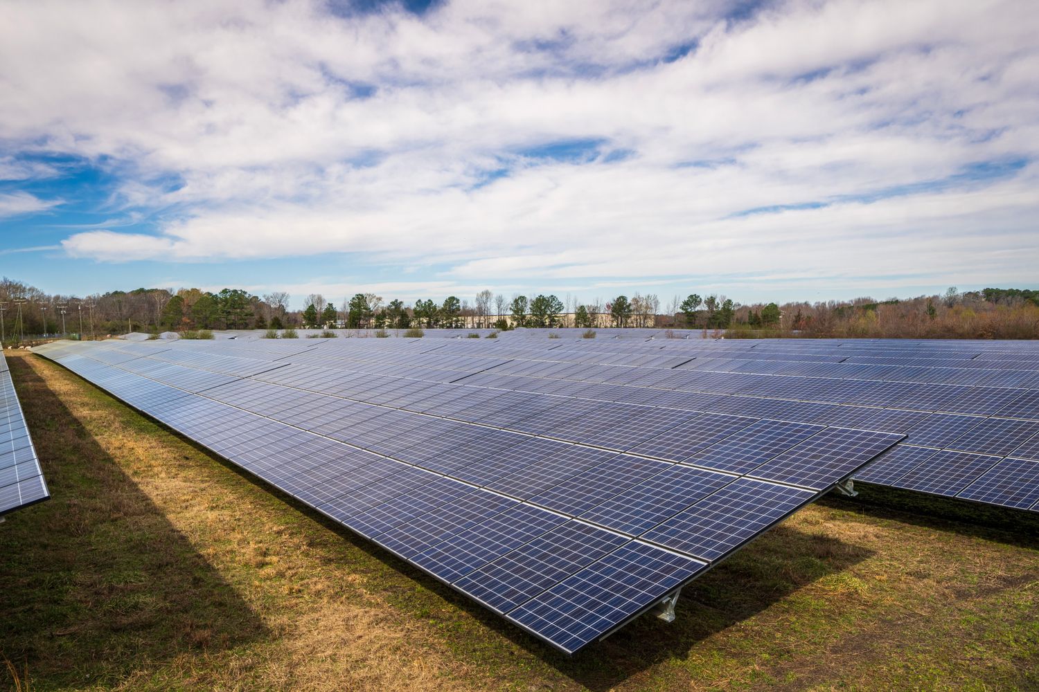 Solar Farm Photos, Download The BEST Free Solar Farm Stock Photos & HD ...