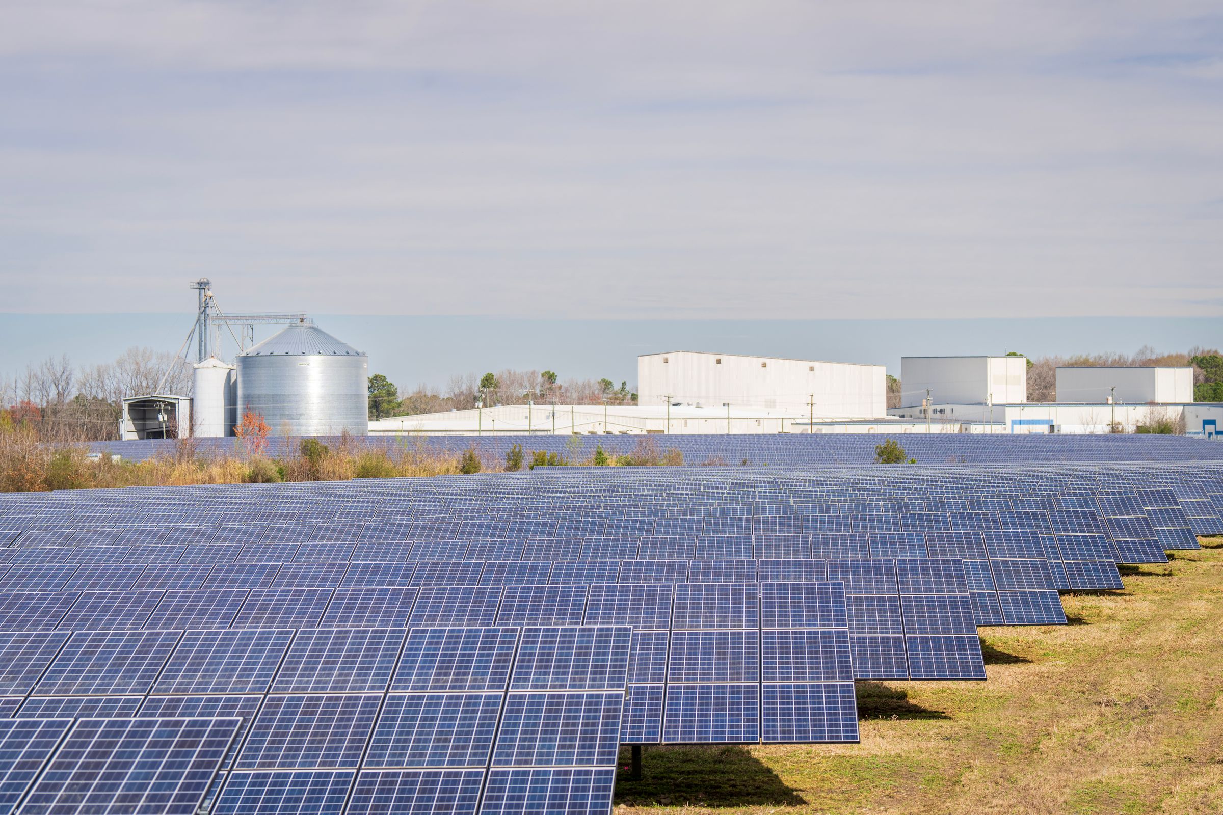 US Clean Energy Is Booming. The World Has No Idea