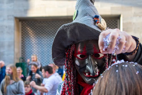 Foto profissional grátis de bruxa, celebração, chapéu