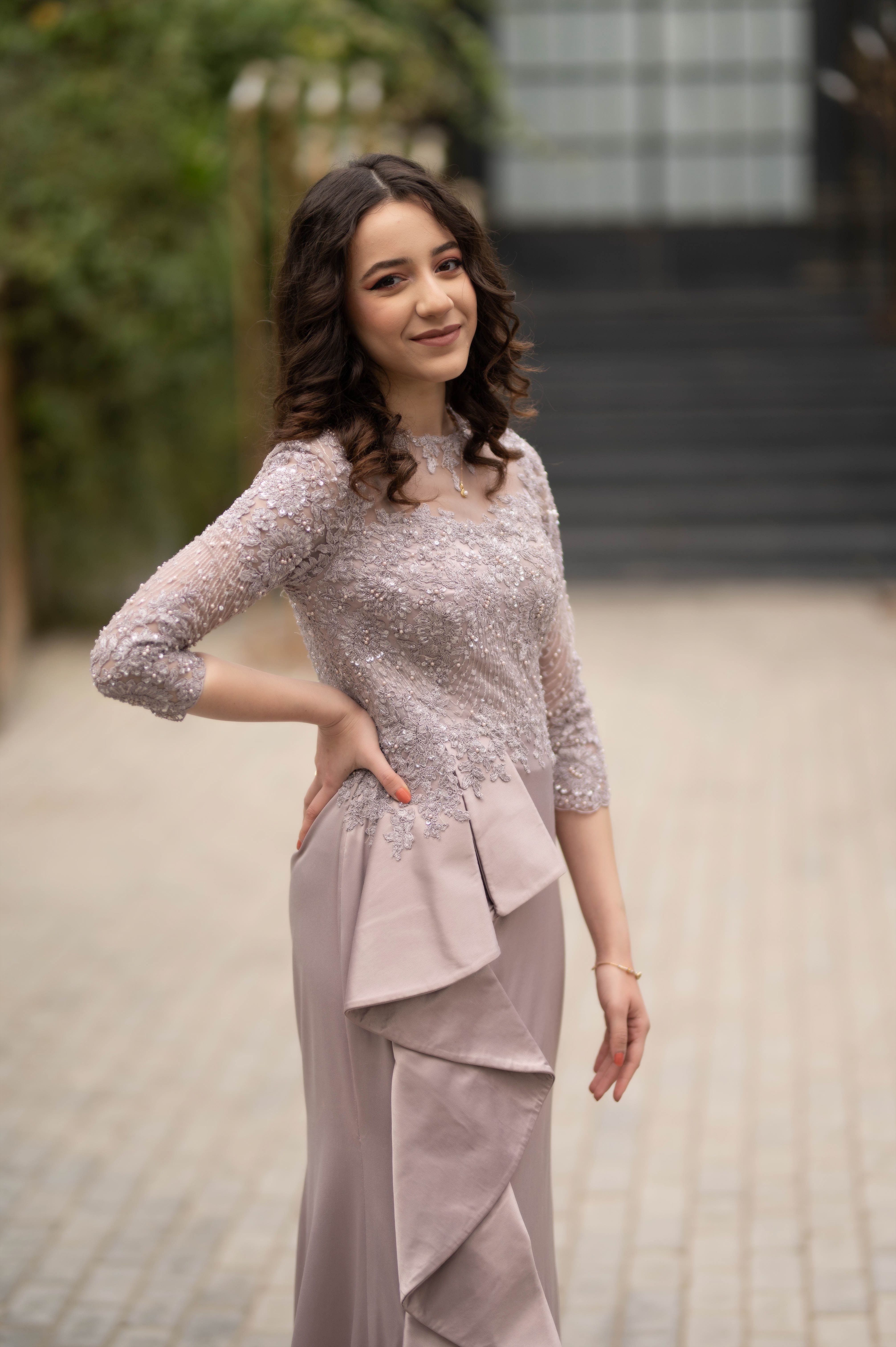 Evening Dress Photos, Download The BEST Free Evening Dress Stock Photos &  HD Images