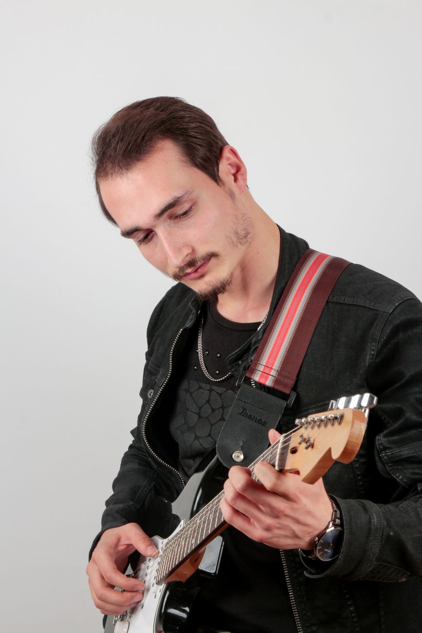 I vocalisti del giorno del metal del Rock in Rio accumulano rotture delle corde vocali