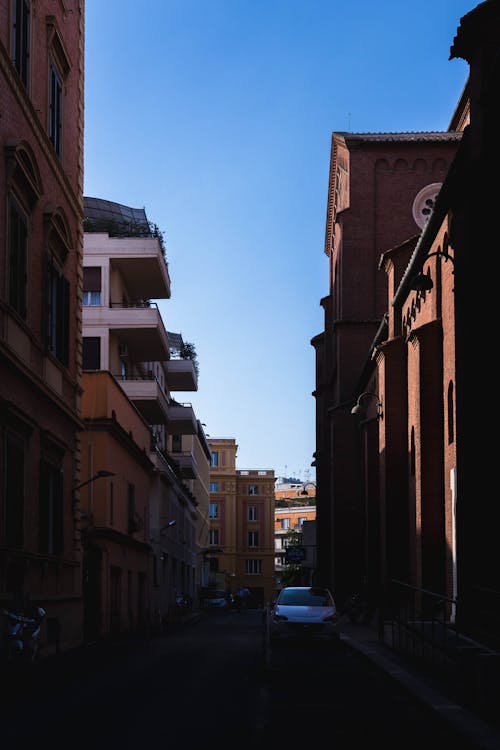 Golden hour alleyway in Rome