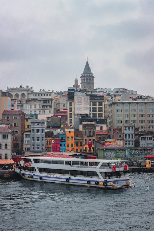 Kostenloses Stock Foto zu fähre, galataturm, istanbul