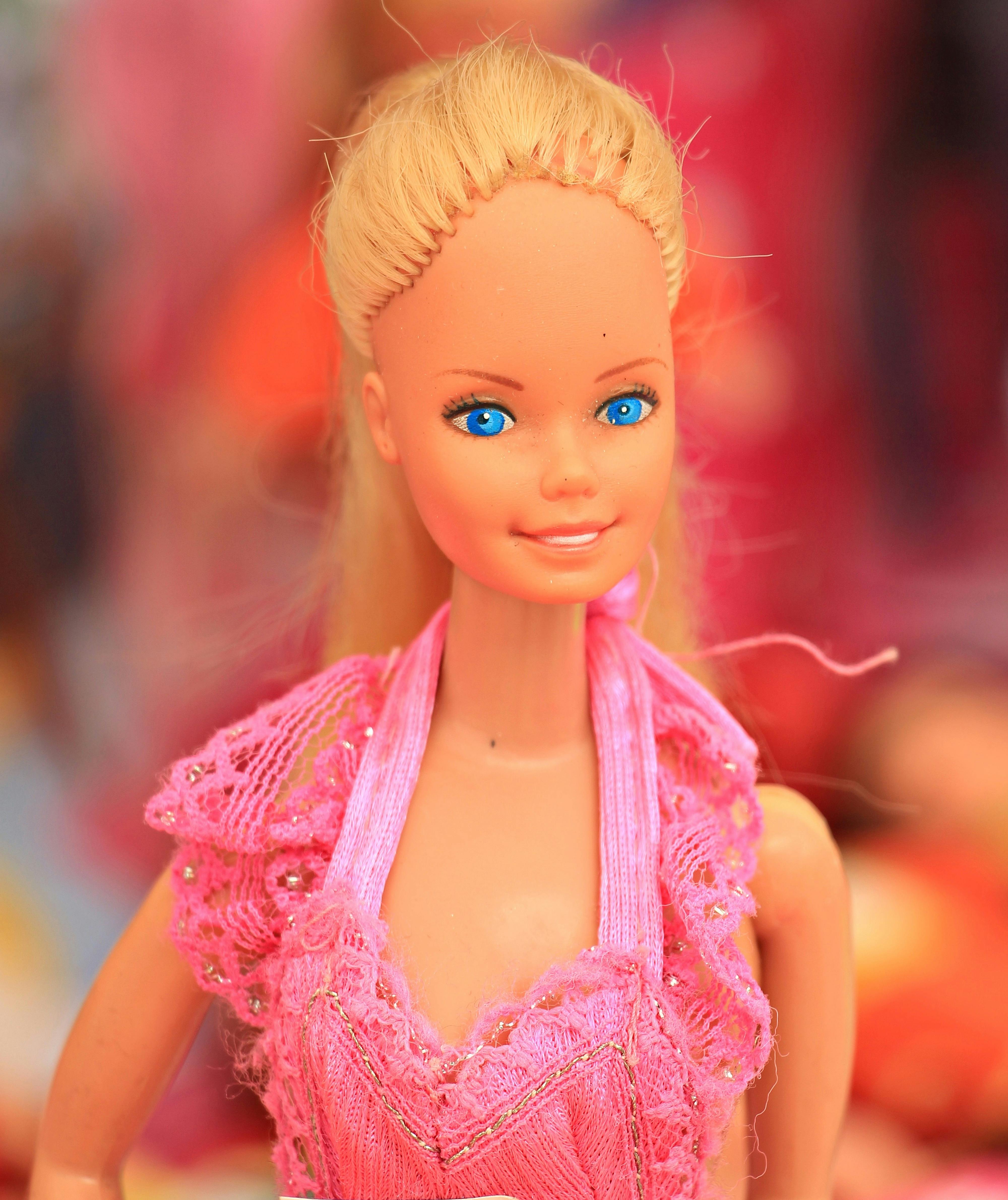 barbie barbie roberts