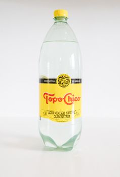 1 L Bottle Peach Seltzer