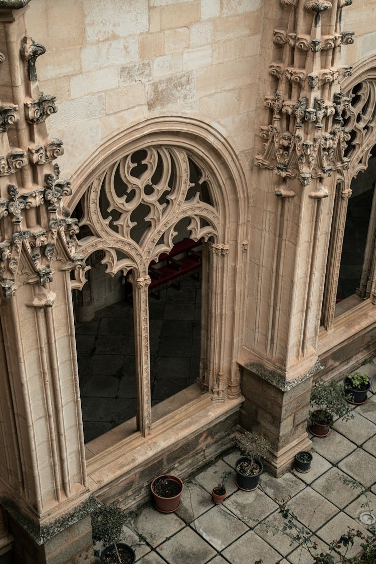 Courtyard Of The Monastery Of San Juan De Los Reyes In Toledo, Spain