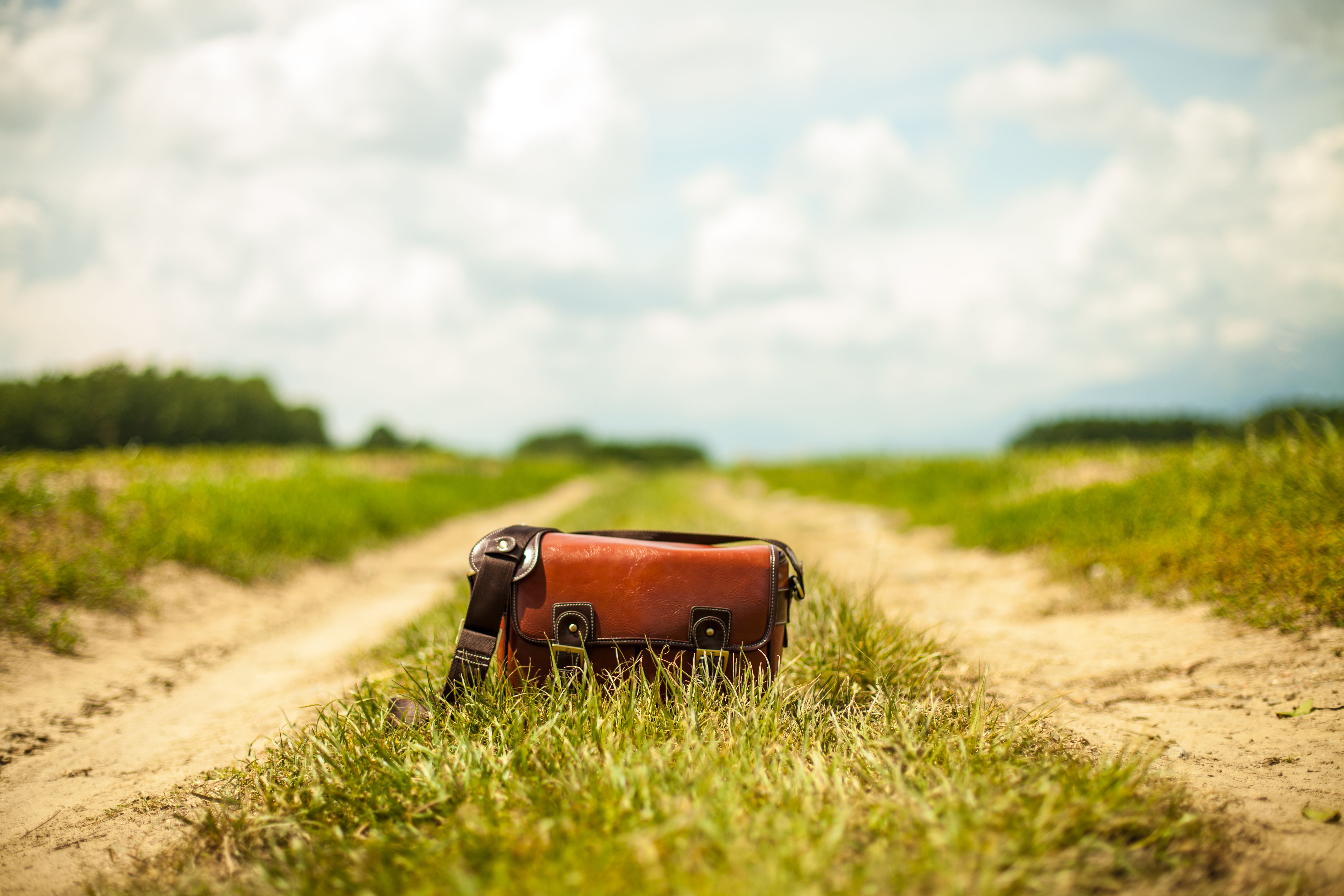 micro niche travel, off‑the‑beaten‑path trips, specialty tourism, niche adventure travel, hidden travel gems, boutique travel