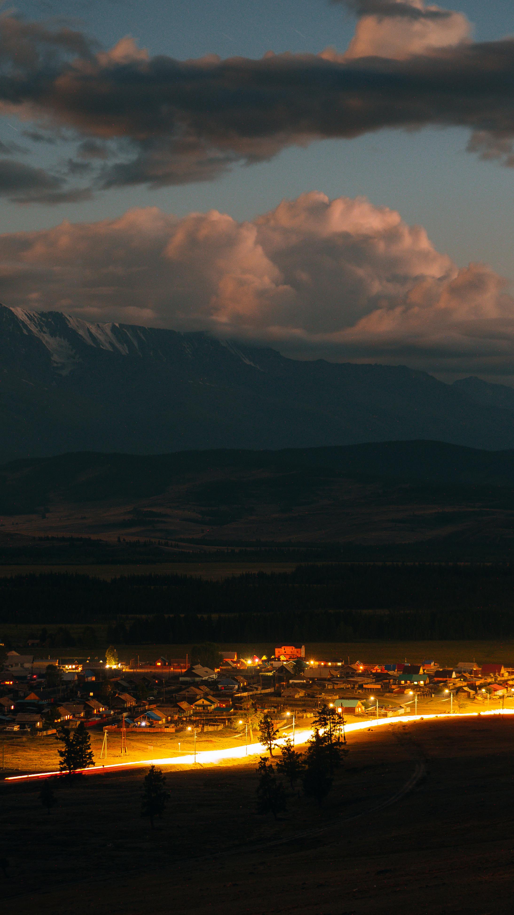 Long exposure mountain backcountry vertical wallpaper · Free Stock Photo
