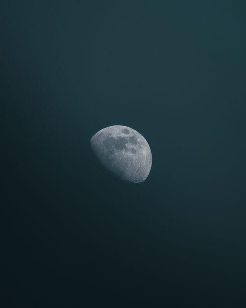 Free High-quality close-up of the moon against a clear dark night sky. Stock Photo